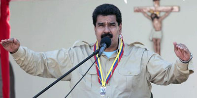 Maduro expulse trois diplomates US.
