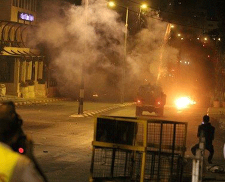 Cisjordanie : 3 soldats israéliens blessés lors d'une opération à Qalandiya	