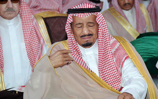 L’année de la chute pour l’Arabie Saoudite: un retrait sur tous les fronts.