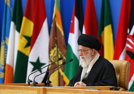 Sayed Khamenei : l’Iran soutient tout groupe qui reste attaché au principe de la résistance
