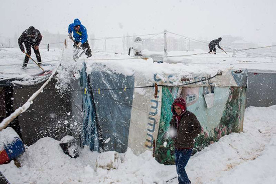 La guerre a fait 270.000 déplacés en Syrie pendant l'hiver, selon l'ONU.