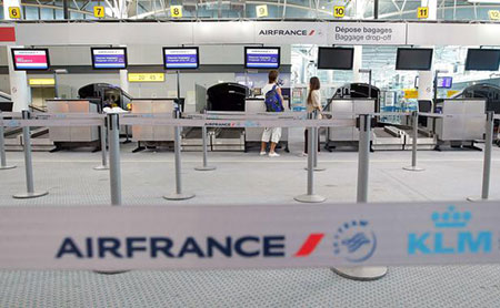 Air France embourbée dans le conflit, moins d'un vol sur deux assuré