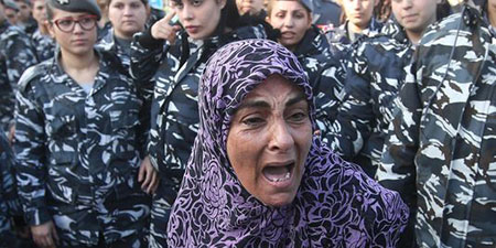 La mère du soldat libanais Ali Bazzal 