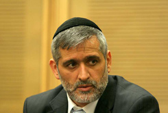 Gel des colonies israéliennes? pas chez le ministre de l’Intérieur Elie Yachay.