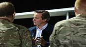 Afghanistan: David Cameron en visite surprise à Kaboul
