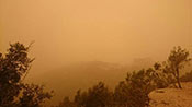 Une forte tempête de sable balaie le Liban