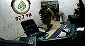 L’armée israélienne ferme une radio palestinienne à al-Khalil
