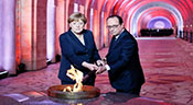 Hollande et Merkel appellent à protéger «la maison» Europe
