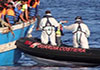 Les corps de plus de 20 migrants retrouvés dans un canot en Méditerranée