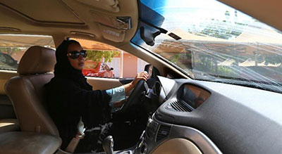Cette maman saoudienne a perdu la garde de son fils pour avoir conduit

