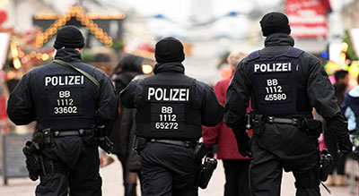 Un extrémiste arrêté à #Berlin, un important arsenal d’armes saisi