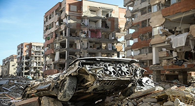 En images, le séisme catastrophique qui a frappé l’Iran