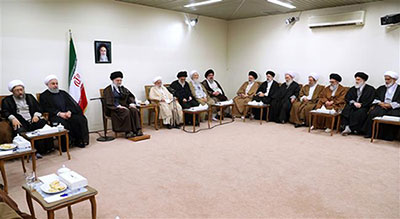 Sayed Khamenei: les victoires n’auraient jamais eu lieu sans le dévouement de nos jeunes


