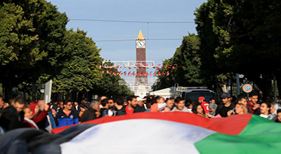 Les Tunisiens manifestent en solidarité avec le peuple palestinien (photos)