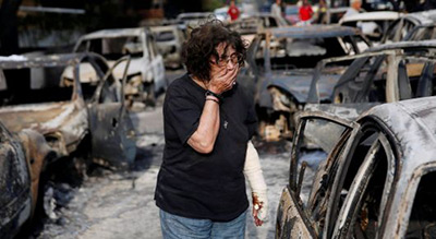 Grèce: plainte contre les autorités après l’incendie de Mati

