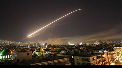 Syrie: La défense anti-aérienne détruit une «cible ennemie» près de Damas