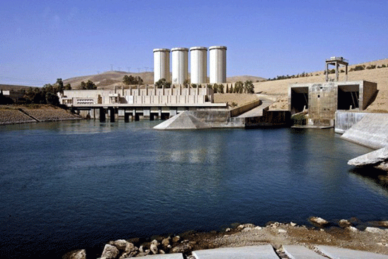 «Pire qu’une bombe nucléaire» : la rupture d'un barrage menace Mossoul et ses habitants