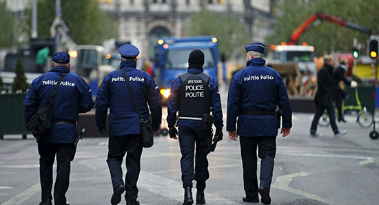Des mini-attentats pour duper les services de sécurité européens.