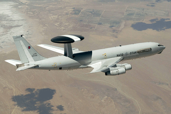 L'Otan va envoyer ses avions-radars AWACS en Syrie