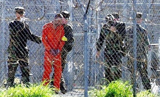 Les États-Unis transféreront 4 détenus de Guantanamo à l'Arabie saoudite