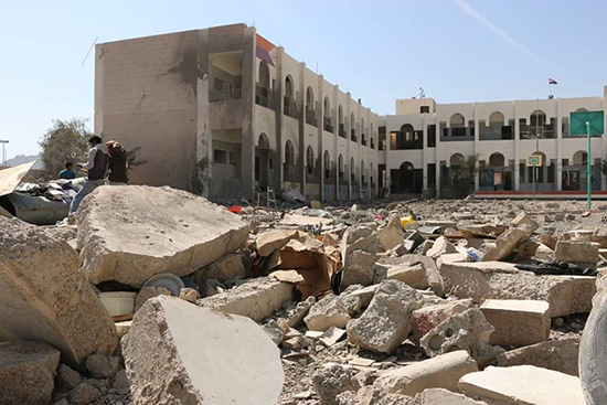Guerre saoudienne contre le Yémen : 1.400 enfants tués, 2.000 écoles hors d'usage, selon l'Unicef