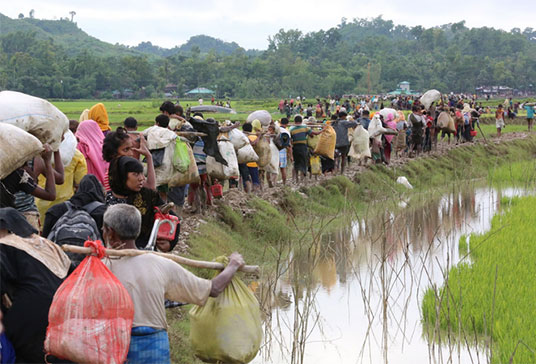 Selon l'ONU, 582.000 Rohingyas de Birmanie réfugiés au Bangladesh depuis le 25 août