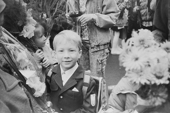 Une Française achète un appareil photo soviétique… et retrouve le garçon des photos qu'il contenait