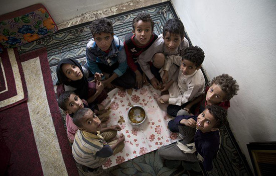Cri d'alarme du chef de l'ONU pour éviter la famine au Yémen.