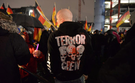 Allemagne: Regain d'actes de violence d'extrême droite en 2016.