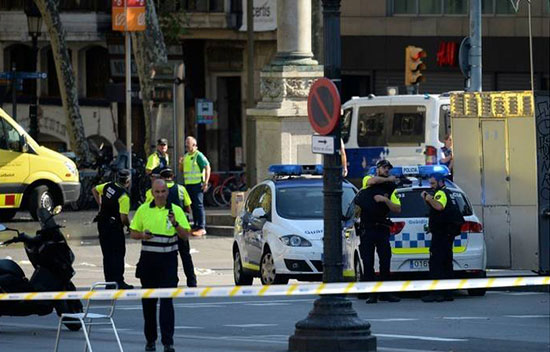 La police catalane confirme avoir abattu l'auteur présumé de l'attentat de Barcelone