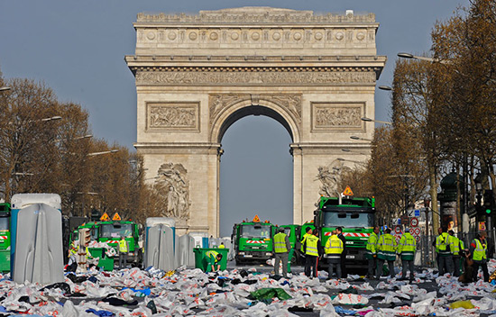 La mairie de Paris commande une étude à 220.000 EUR pour prouver que la ville est sale