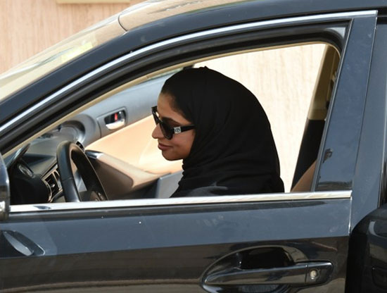 Arabie saoudite: arrestation d'une militante connue pour avoir impulsé le droit de conduire