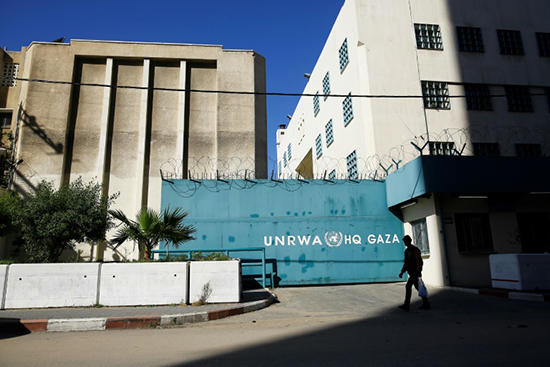 «Les activités humanitaires en Cisjordanie et à Gaza sont en jeu»
