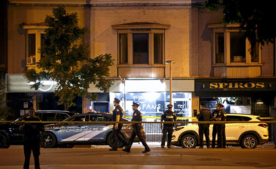 Fusillade à Toronto: deux morts, dont le tireur, et 13 blessés