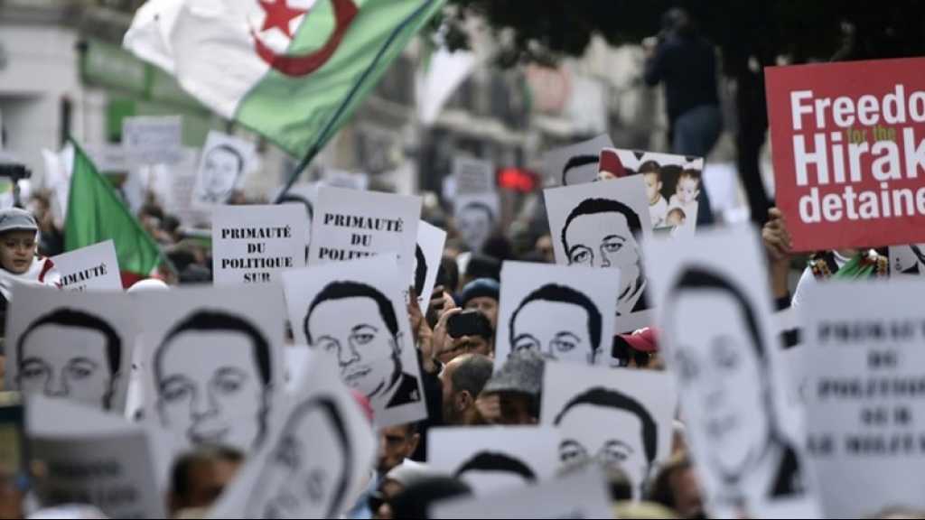 Algérie: manifestation moins dense à Alger pour le 45e vendredi de contestation