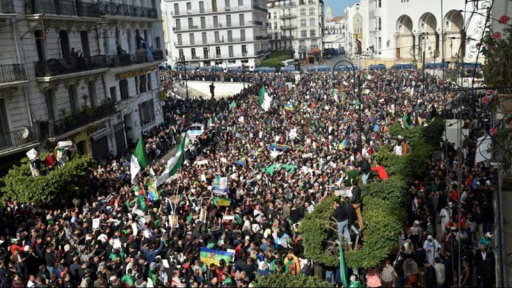 Très forte mobilisation en Algérie pour le 1er anniversaire de la contestation