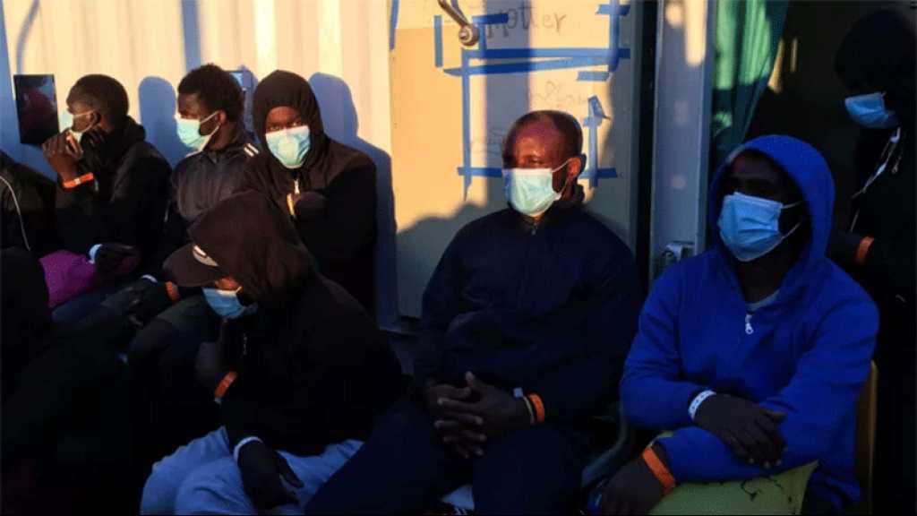 Italie: plus de deux cents migrants bravent la quarantaine en Sicile