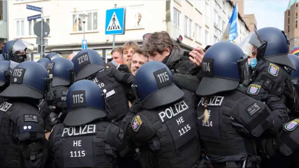 Allemagne: des heurts éclatent entre la police et des opposants aux mesures contre le Covid