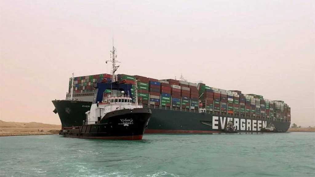 Suez/porte-conteneurs échoué: opérations en cours, des dizaines de navires en attente