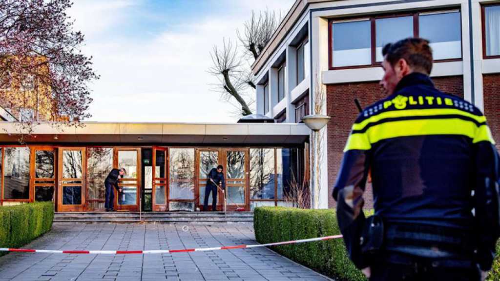 Pays-Bas: enquête après une explosion dans une église qui avait défié les restrictions anti-Covid