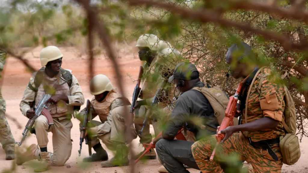  Trois journalistes européens «exécutés» après une attaque dans l’Est du Burkina