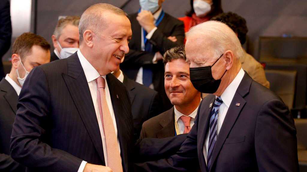 Erdogan dit avoir eu un premier entretien «très productif et sincère» avec Biden