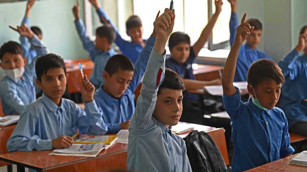 Afghanistan: collèges et lycées rouvrent pour les garçons uniquement