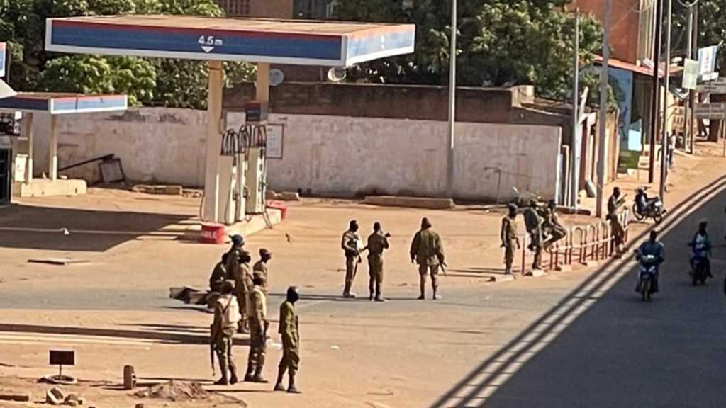 Burkina: le président Kaboré détenu à Ouagadougou par des soldats mutins