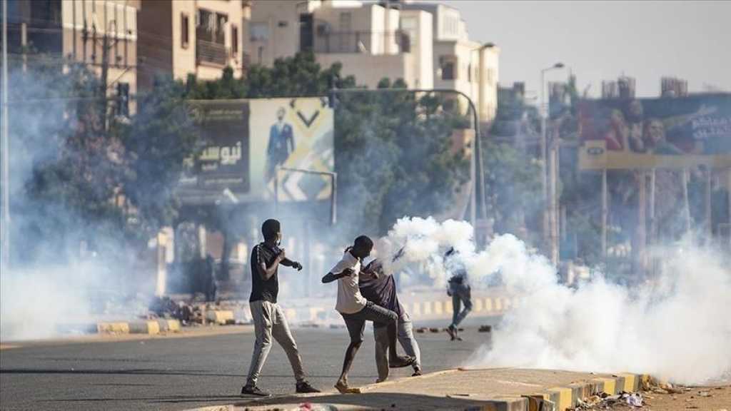 Au Soudan, des milliers de manifestants visés par des grenades lacrymogènes