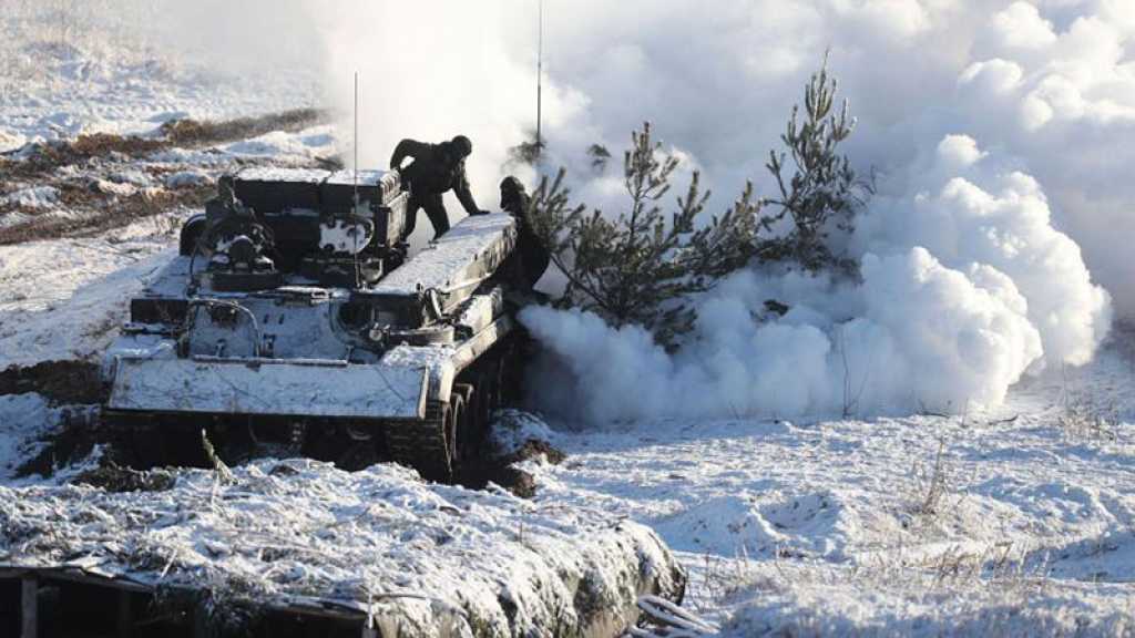 Des forces russes déployées près de la frontière ukrainienne retournent dans leurs garnisons