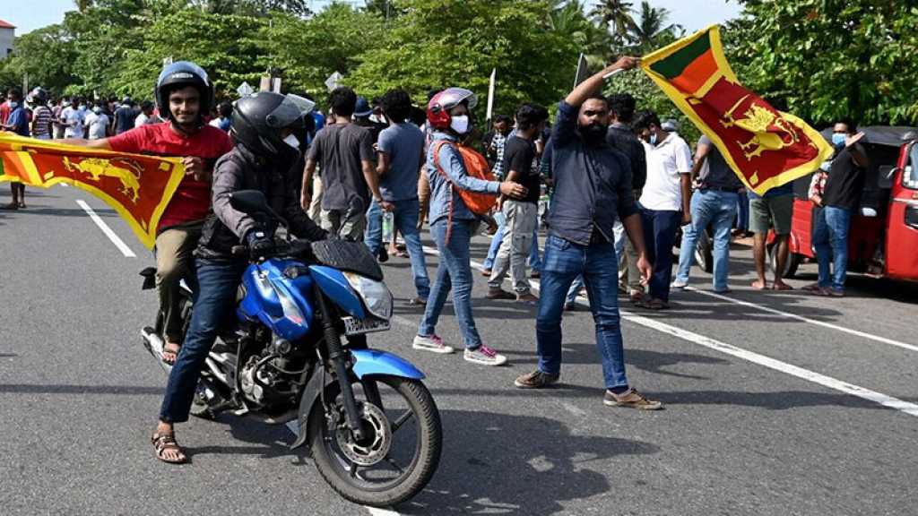 Sri Lanka : le premier ministre démissionne après de violents affrontements