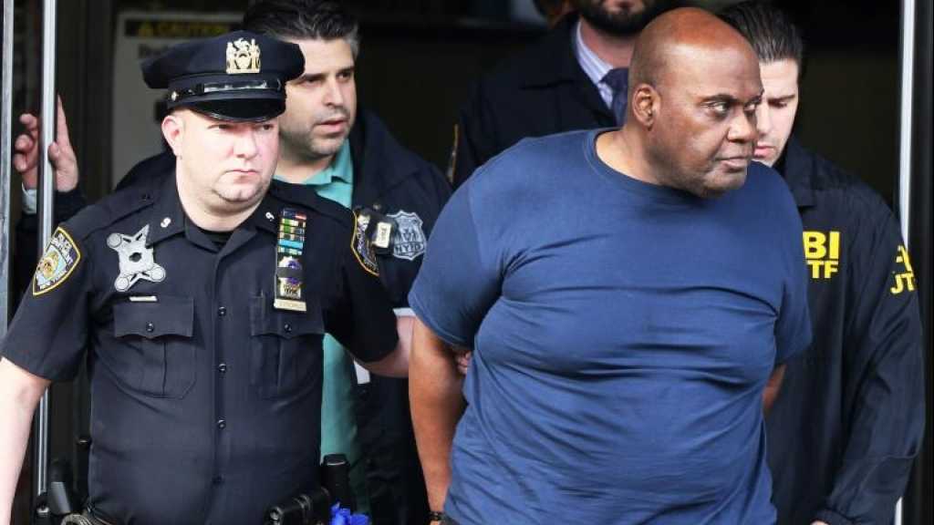 Le tireur présumé du métro de New York plaide non coupable