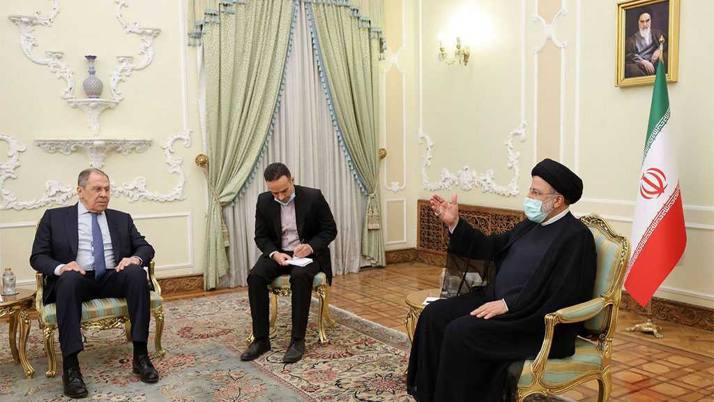 Le ministre russe des AE rencontre le président iranien à Téhéran