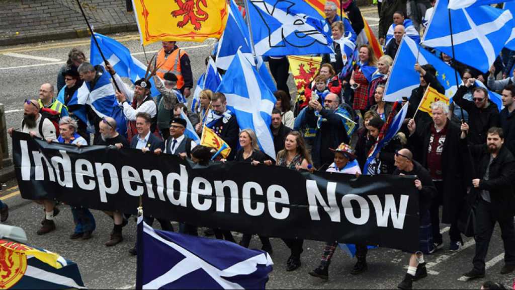Rupture avec le Royaume-Uni: les Écossais rejettent de peu l’indépendance, selon un sondage